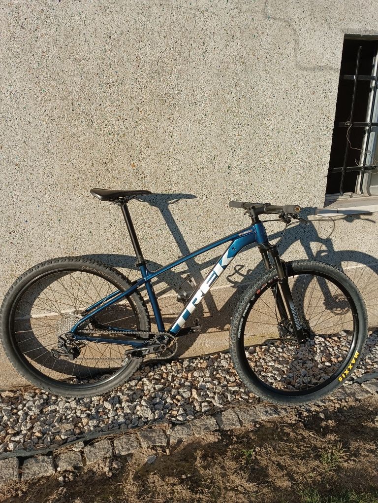 Trek X Caliber 7 2021