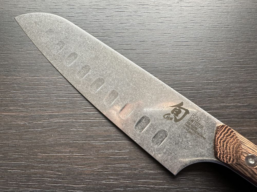 Японский профессиональный кухонный нож Shun Kanso Santoku