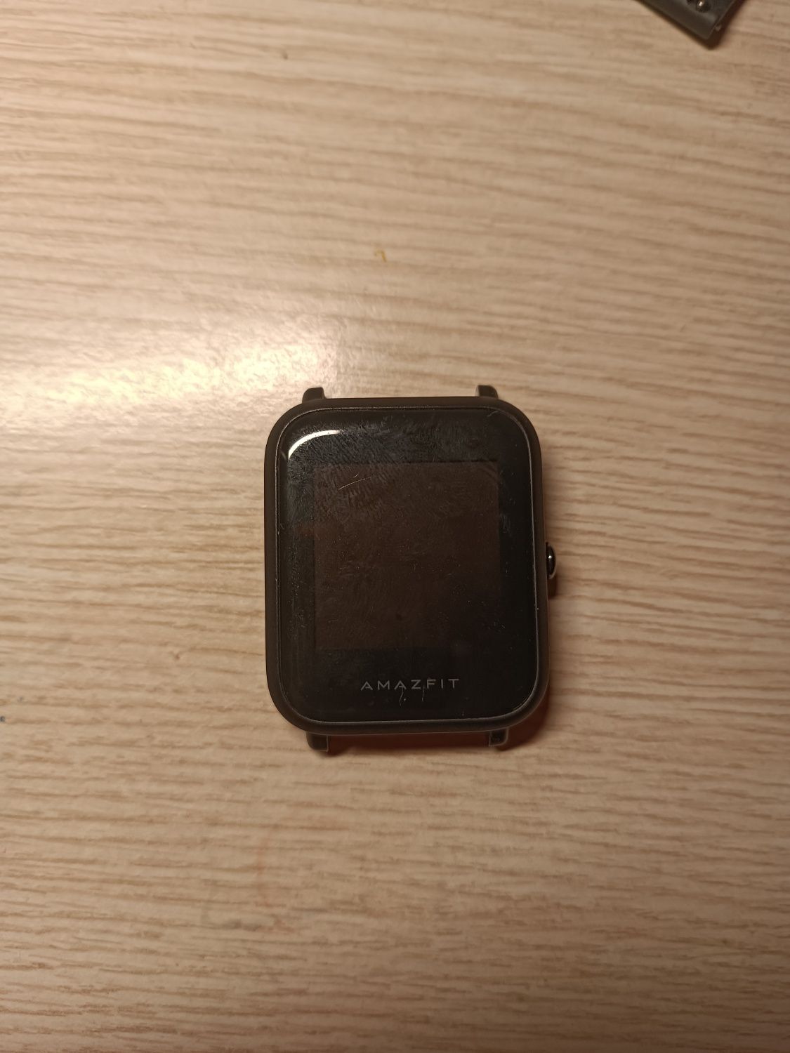 Смарт часы Б/У AMAZFIT BIP.