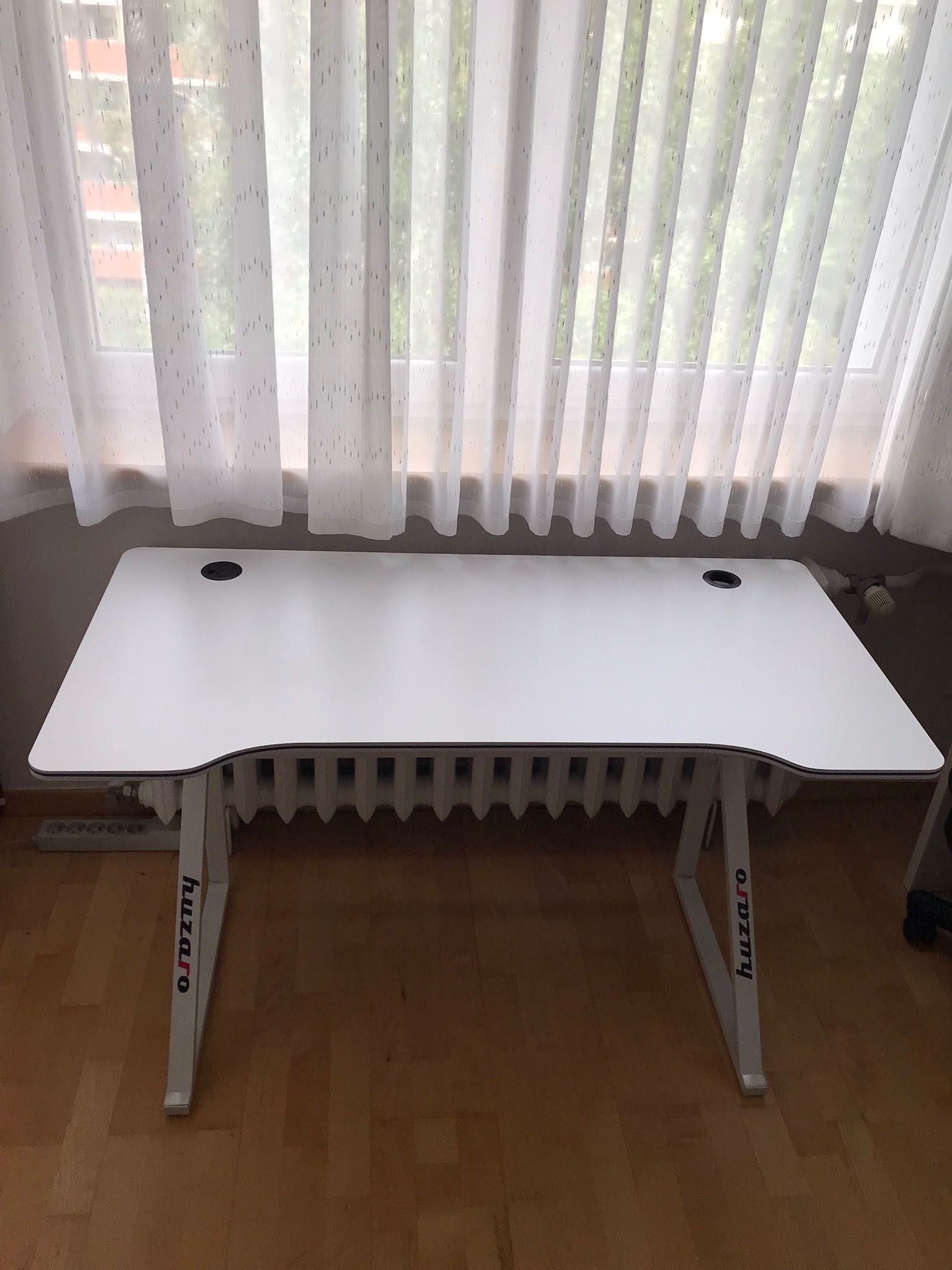 Stół Huzaro Hero 1.6