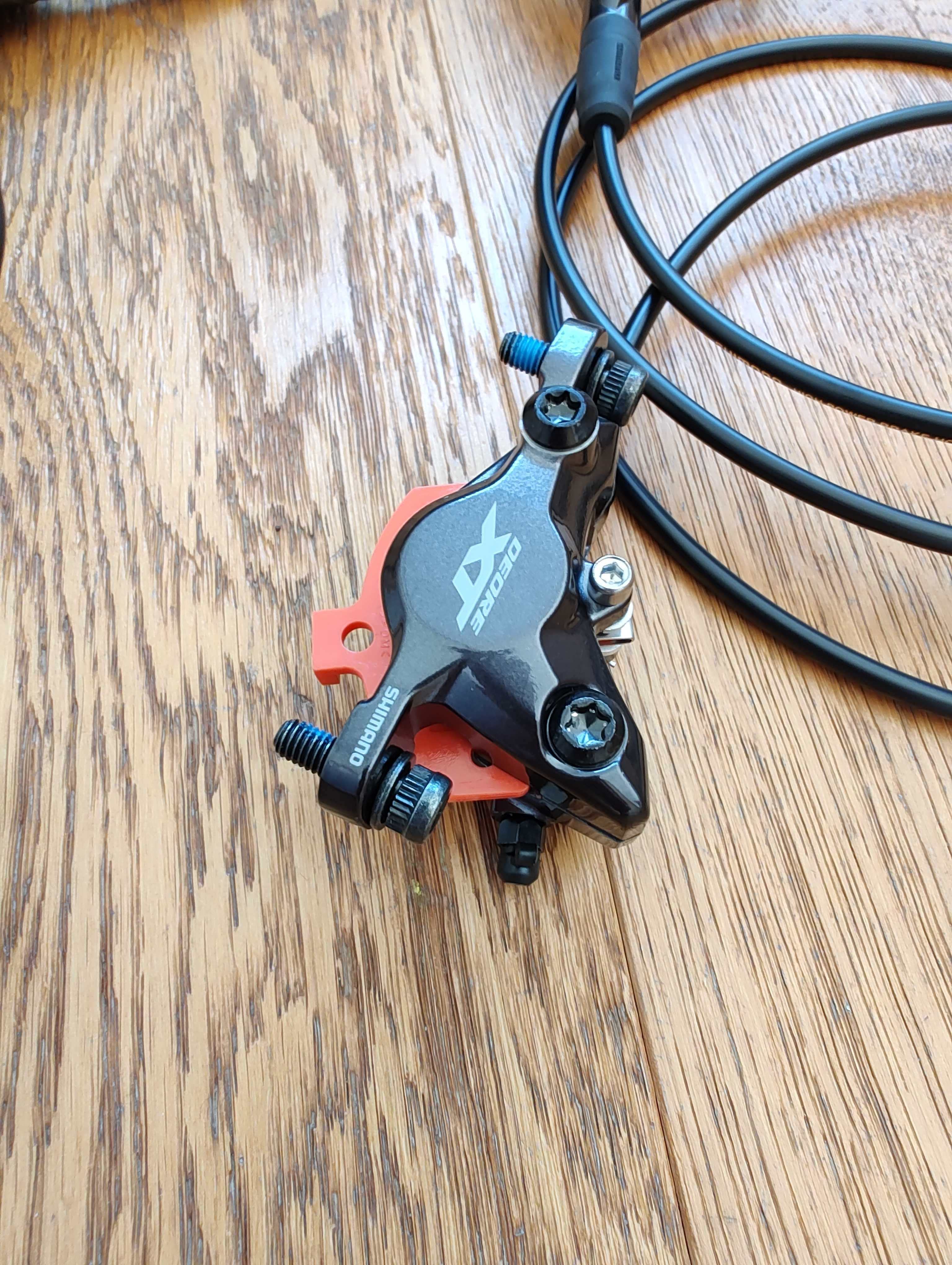 Hamulce 2 tłoczki Shimano Deore XT BL-T8100 / BR-M8100