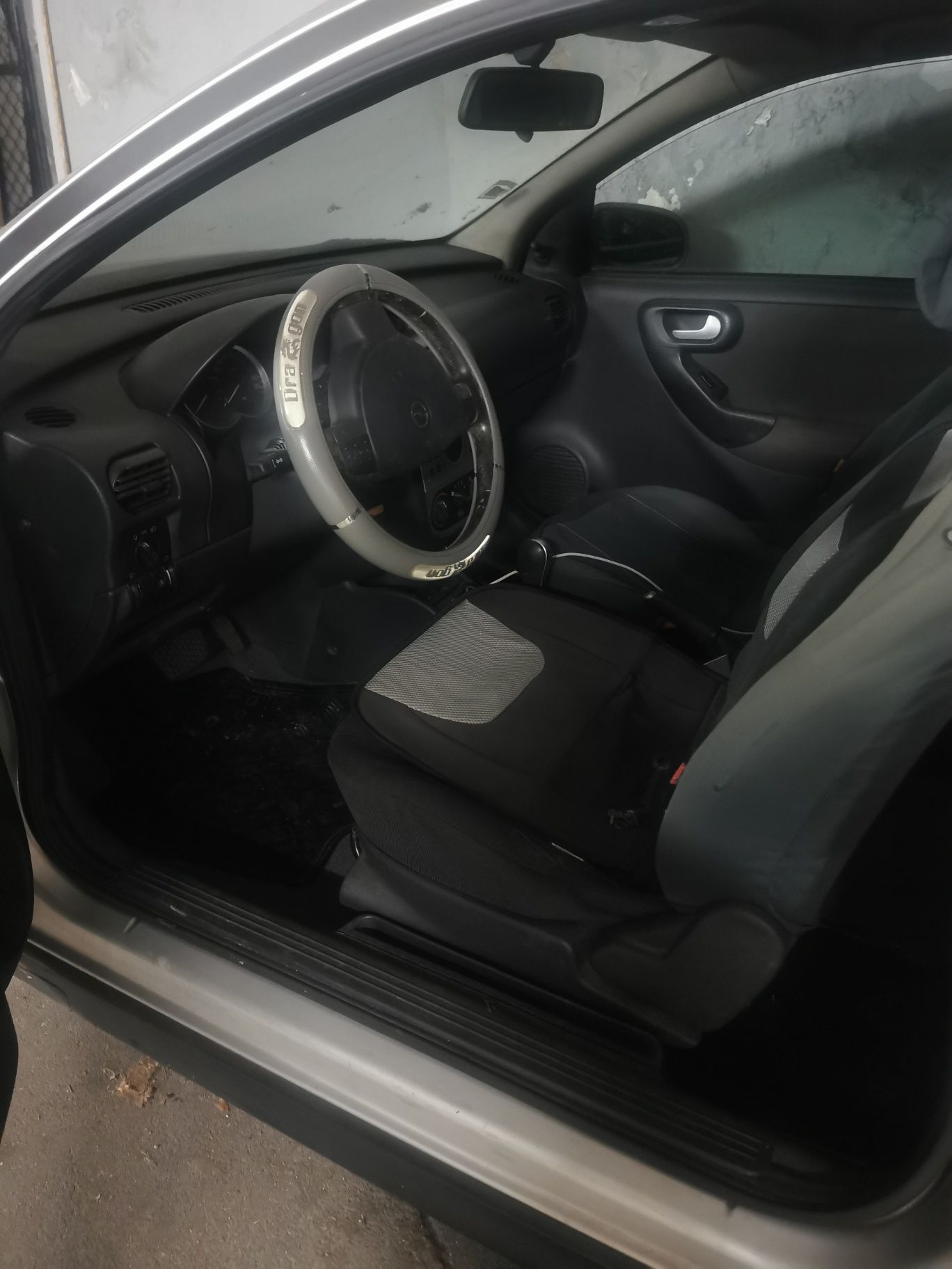 Opel Corsa C 1.2 NJoy caixa automática