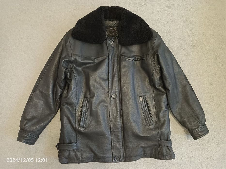 Зимова чоловіча шкіряна куртка