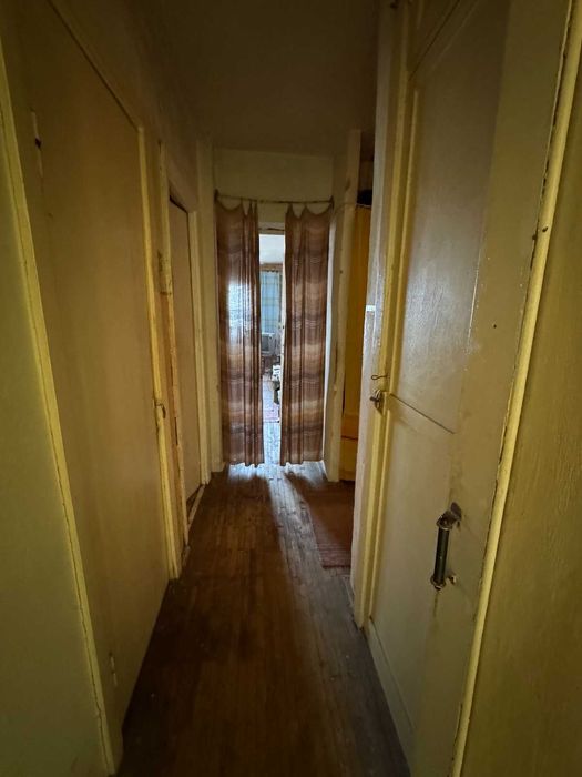Продаж 4-х кімнатної квартири, під ремонт, вул. Коваліва, м. Борислав!
