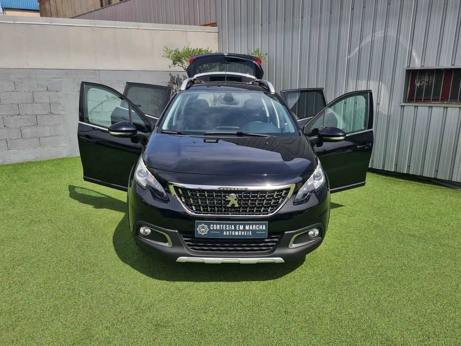 Peugeot 2008 1.6 HDi Allure APENAS 95.000 km