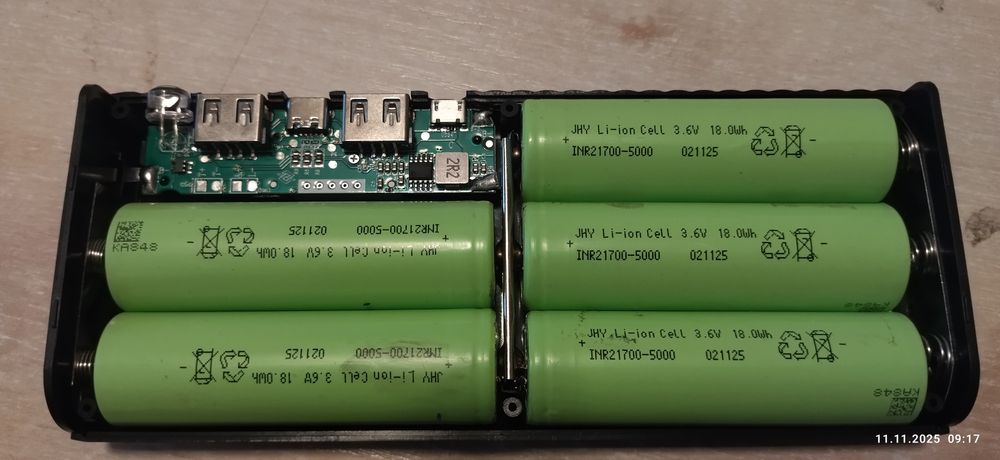 Павербанк на 25000 мА. год.