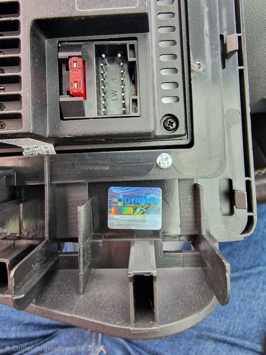 Auto-rádio Android Peugeot 208 e 2008 Dynavin