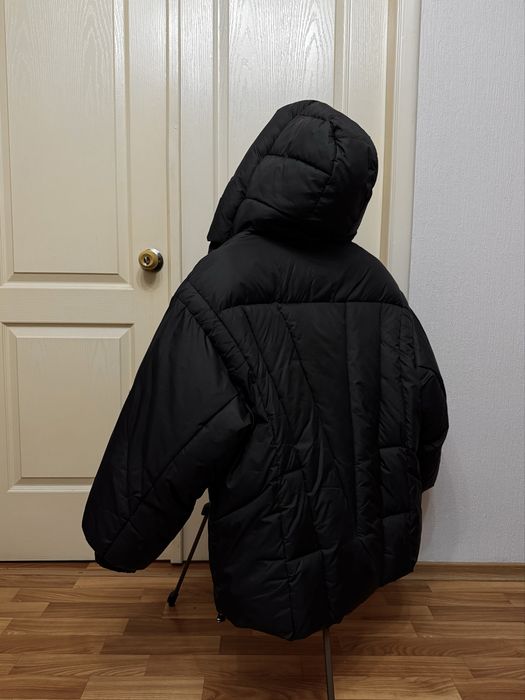 Пуховик чорний oversize