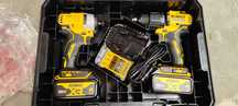 Wkrętarka i zakretarka DeWalt DCK2062M2T