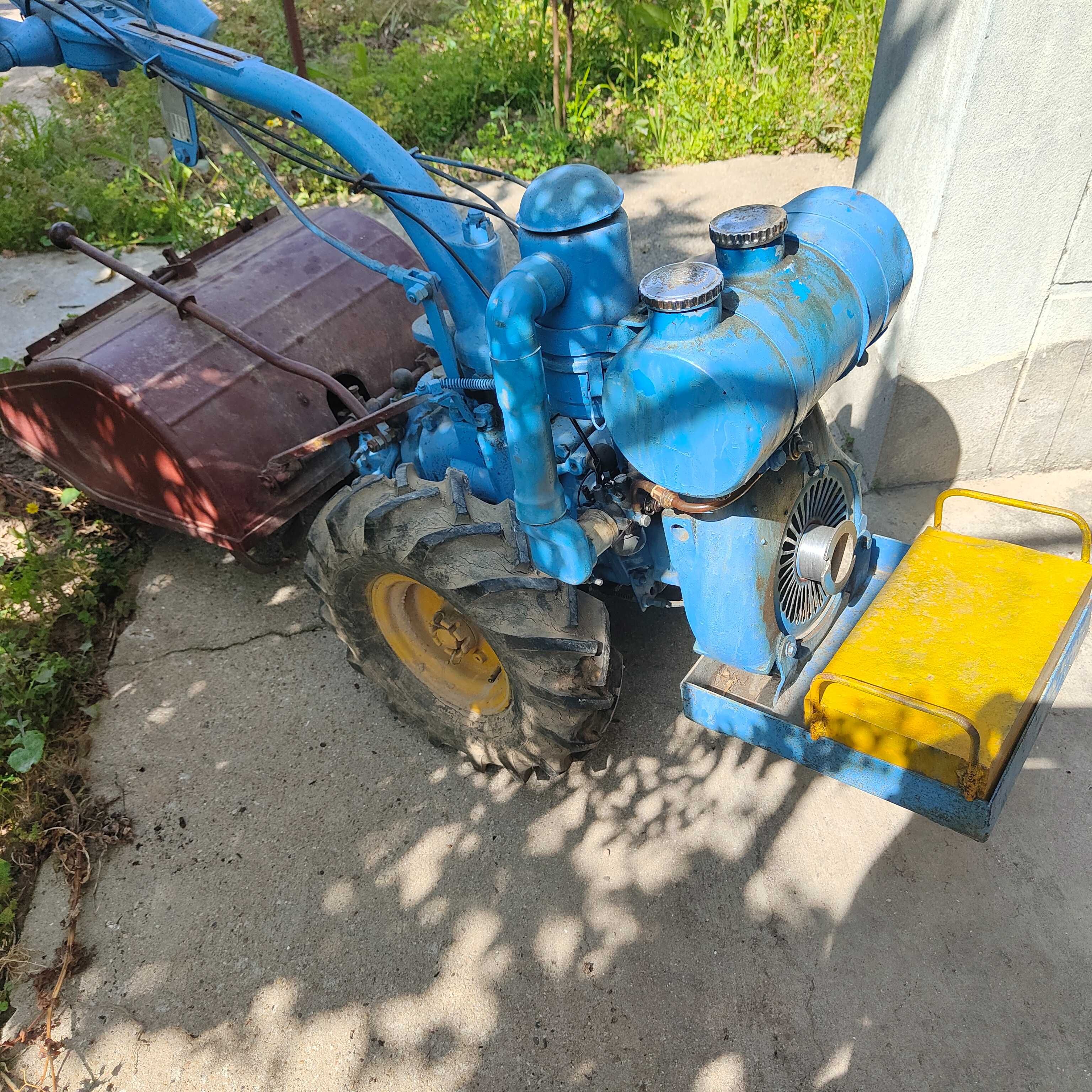 motocultivadora a gasolina