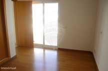 Apartamento T1 para arrendamento