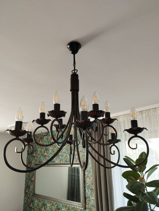Sprzedam żyrandol abażur lampę do salonu