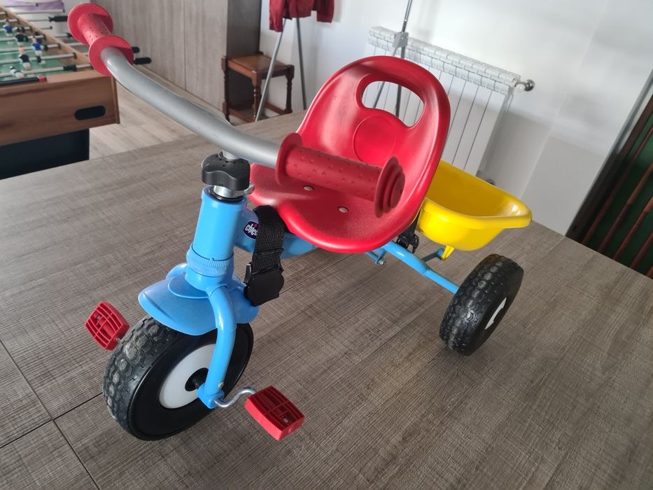 Triciclo para criança