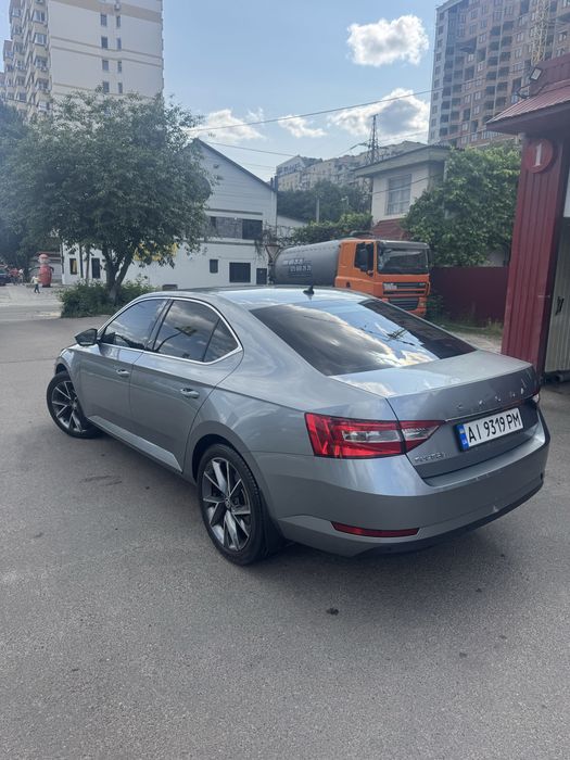 Продам Skoda superb 2.0