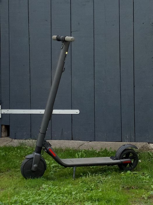 Електро самокат ))