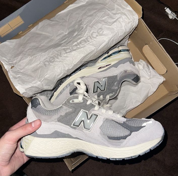 кроссовки new banance 2002r