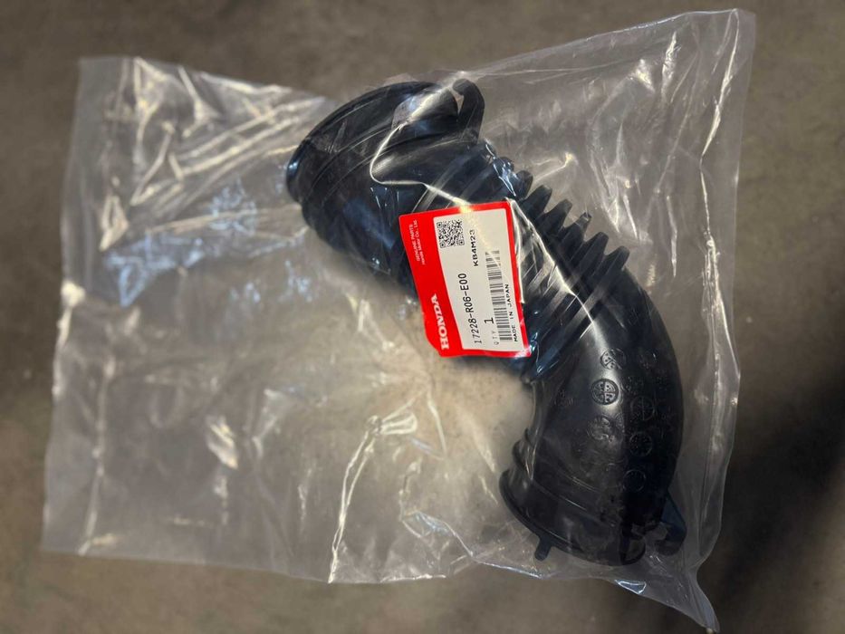 Хіт ПРОДАЖ   Патрубок повітряний CRV-3 2007- Honda  ОРИГІНАЛ