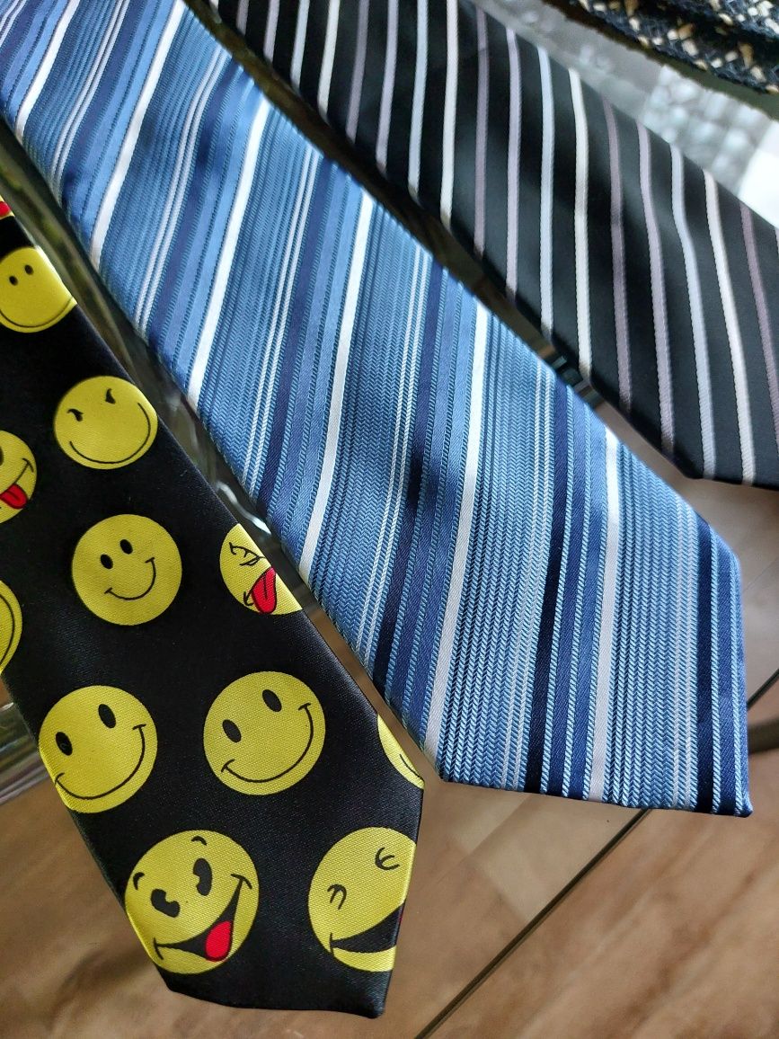 Фірмові Краватки