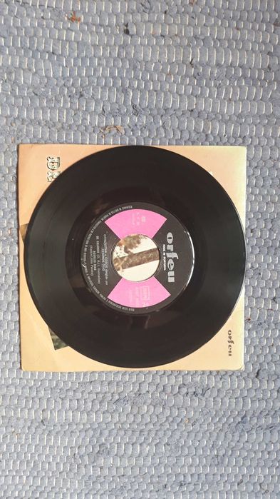 Resende Dias - De colores - single vinil - portes incluídos