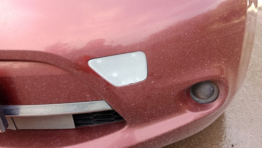 Заглушка в бампер Leaf Bolt Zoe Model 3 Y I3 Kangoo Cayenne