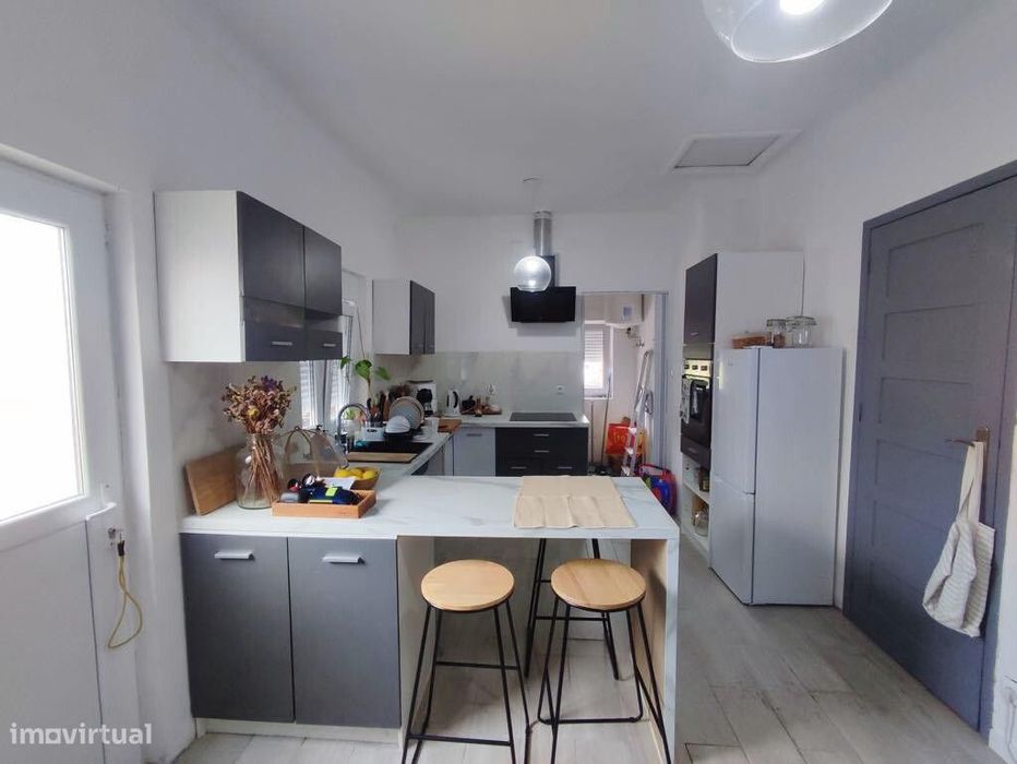 Moradia Isolada M4 com garagem em zona de  Eiras, Coimbra