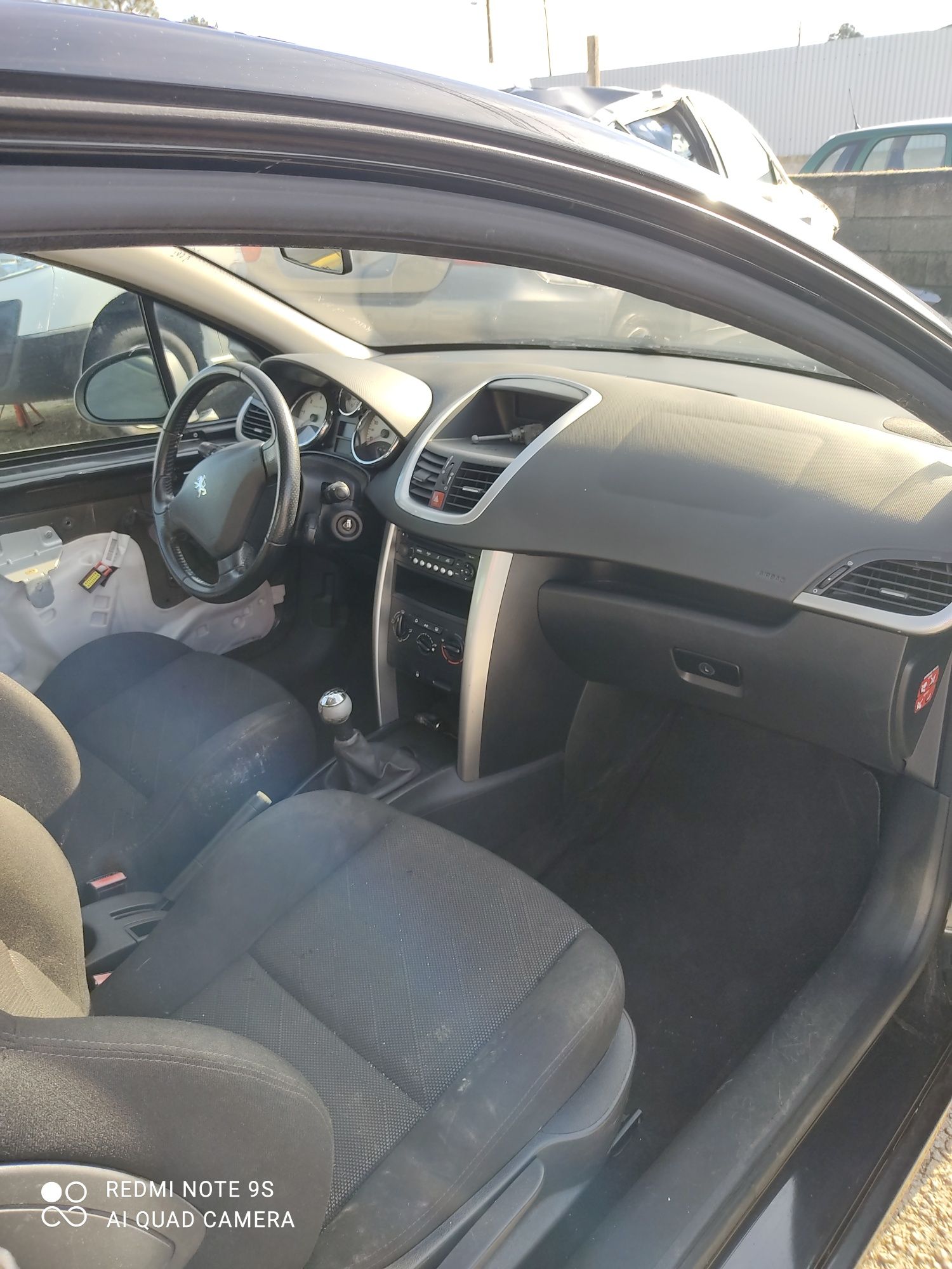 Peças Peugeot 207 1.6hdi, motor 9HX, frente completa, airbags, porta