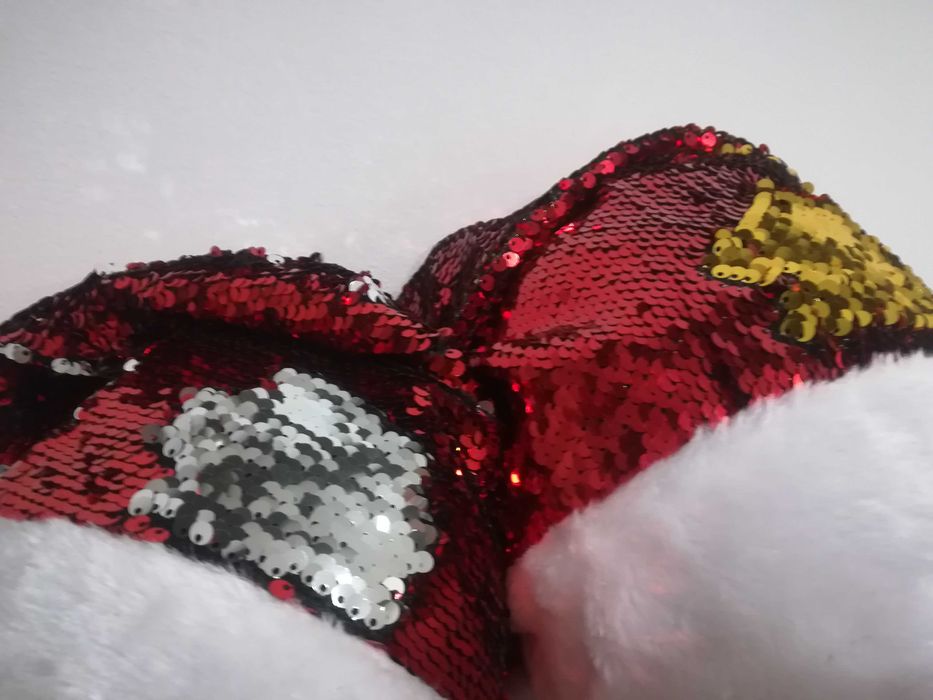 Czapka Mikołaja cekiny złote Mikołajki i Boże Narodzenie