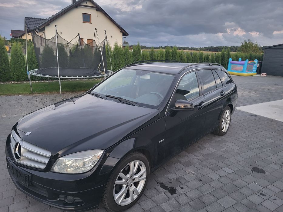 Zarejestrowany Mercedes C180 oryginał!!!