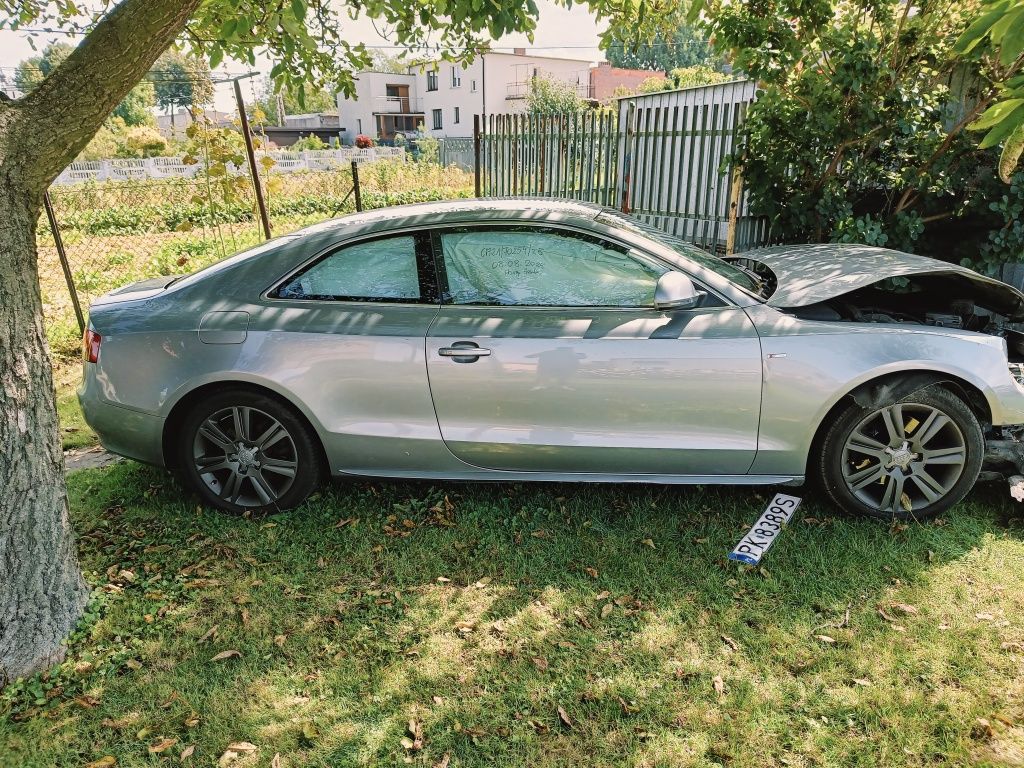 Audi A5 1.8 tfsi (bez wady)
