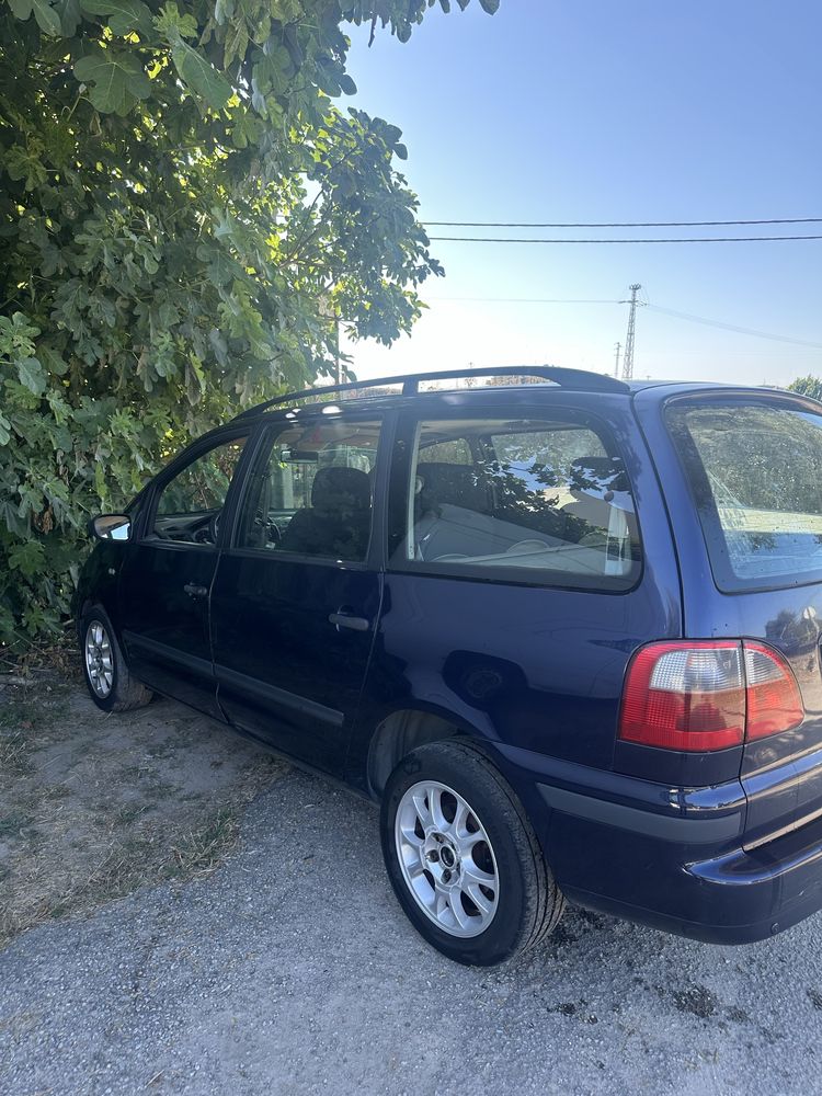 Ford Galaxy 1.9TDi 115cv Automática