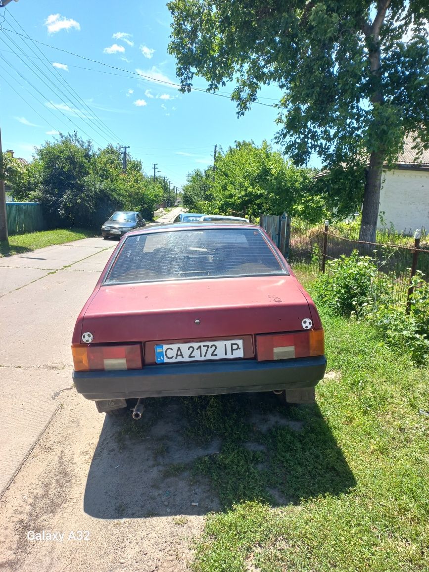 Продам ваз 21099 2006року