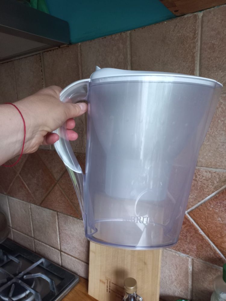 Dzbanek filtrujący Brita 2,4