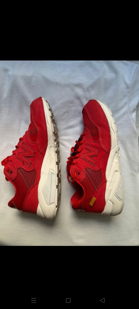 Sapatilhas New Balance n42