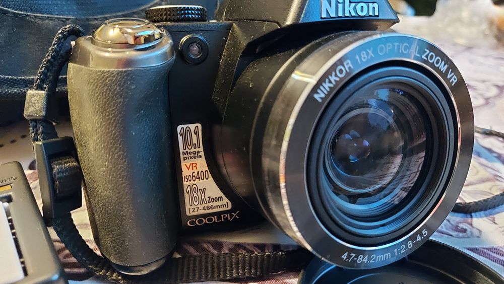 Aparat nikon coolpix p80