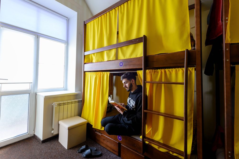 Новий хостел у Києві Метро Оболонь / Почайна ( Петрівка ) Встигни !--555.biz.ua