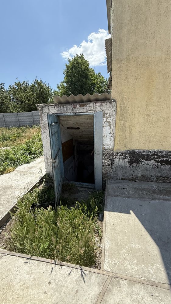Продам будинок у Таромському з ремонтом, район АТБ