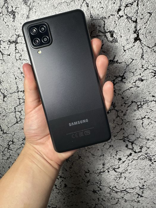 Продам Samsung A12 в прекрасному стані