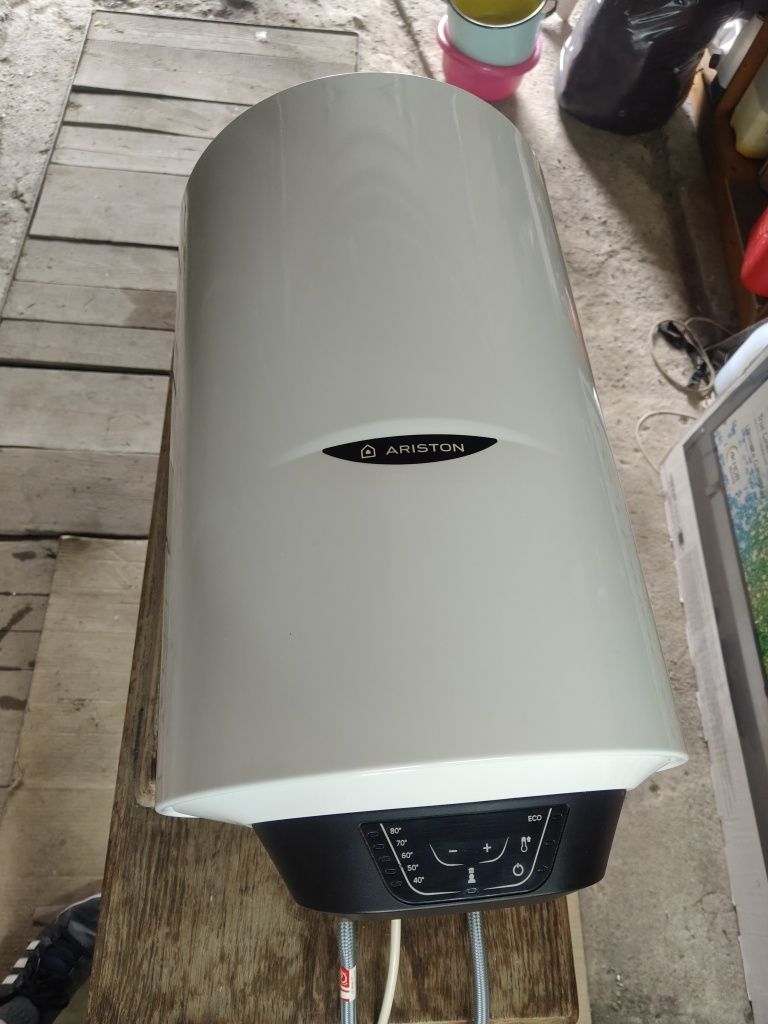 Bojler podgrzewacz wody 30l.