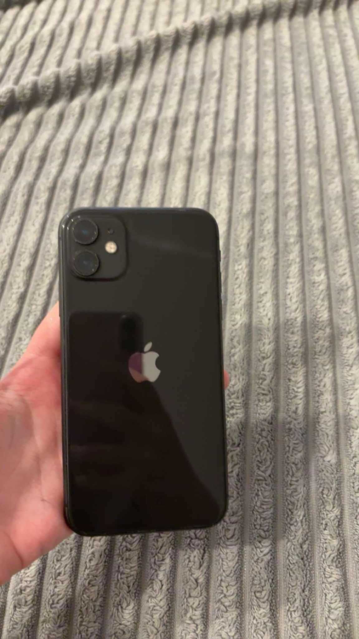 Telefon Iphone 11 64GB