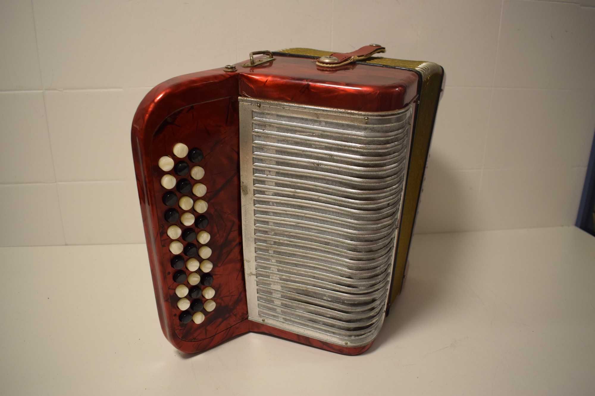 Acordeao Hohner Amati 2 Voz 48 Baixos, N 013