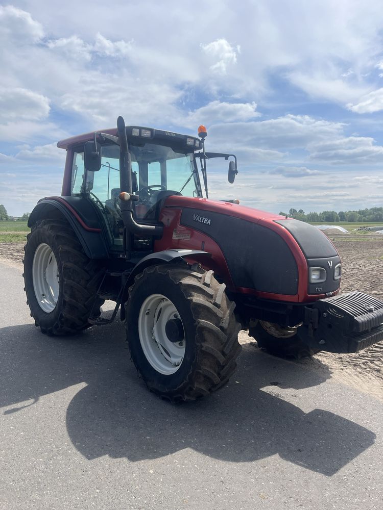 Valtra t121 | 1 własciciel| SALON POLSKA| 6 cylindrowy