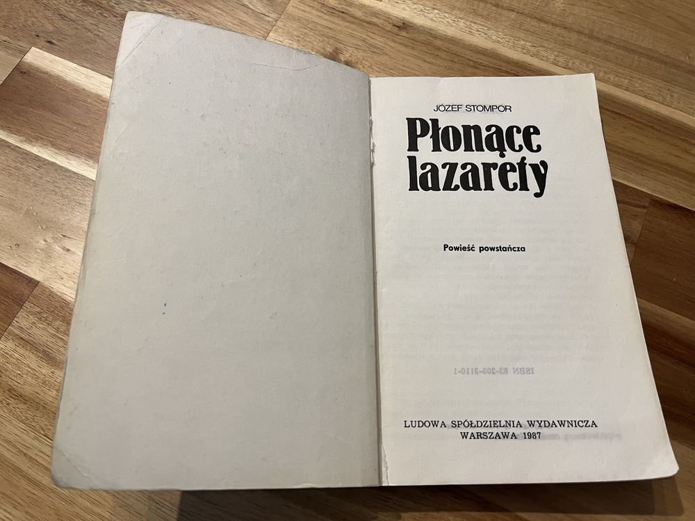 Płonące lazarety Józef Stompor