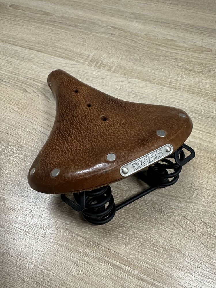 Retro siodełko skórzane Brooks B 67 S