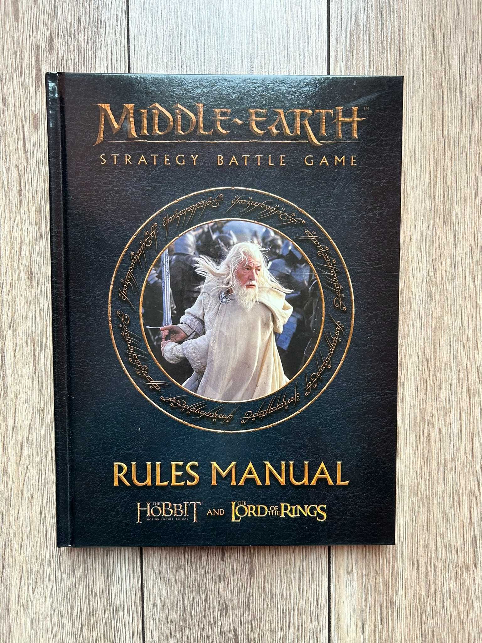 Archiwalny Middle-Earth Strategy Battle Game Rules Manual