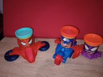 Zestaw od Hasbro Kapitan Ameryka Marvel do ciastoliny Playdoh
