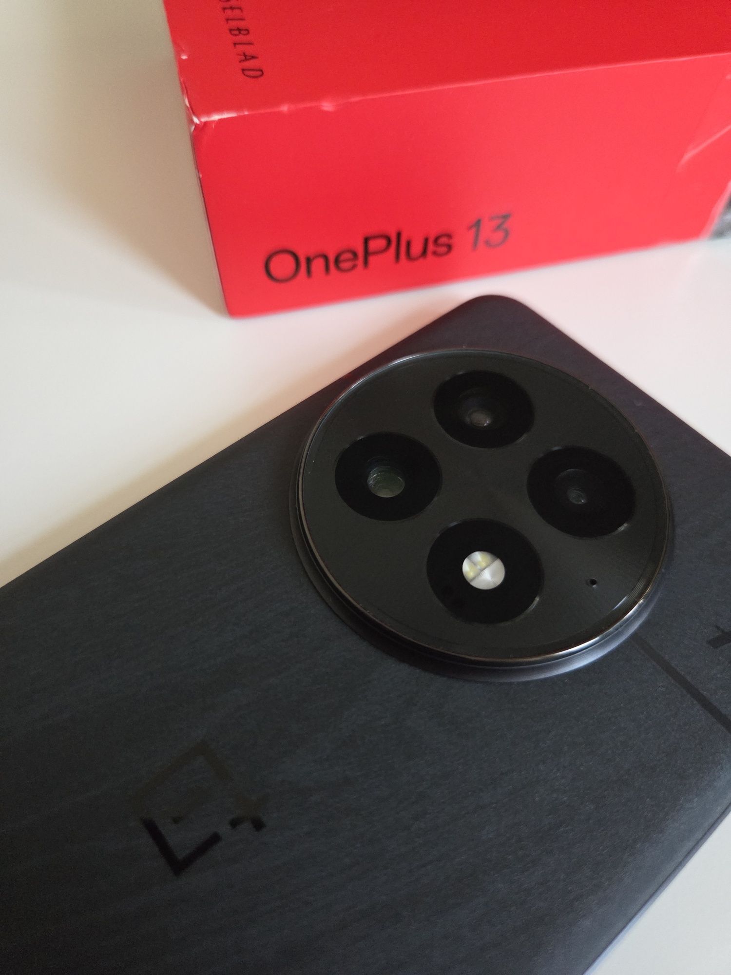 OnePlus 13 256 Gb Global Version