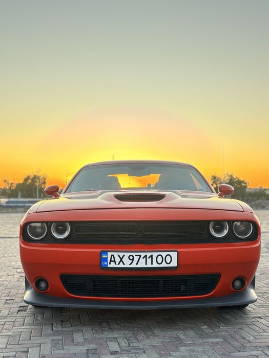 Dodge Challenger