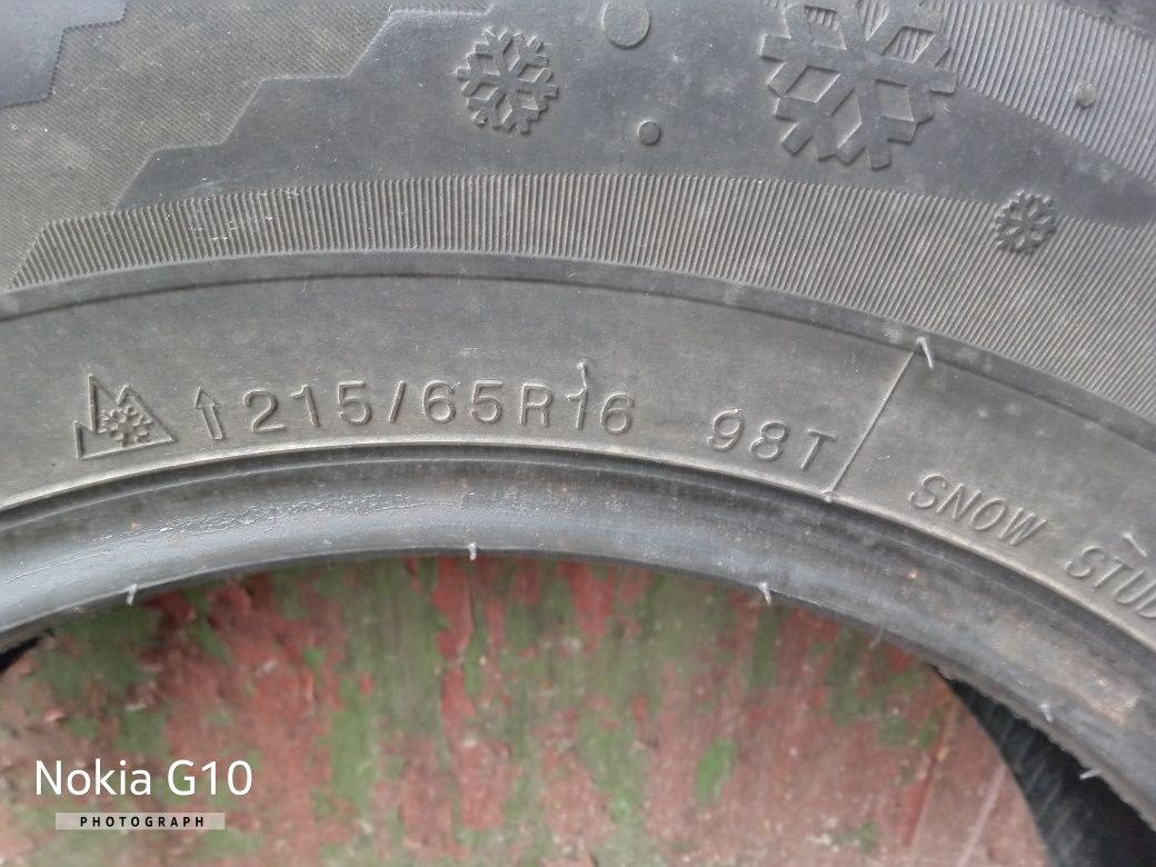 Резина Kumho i'zen kw 22 215/65/16