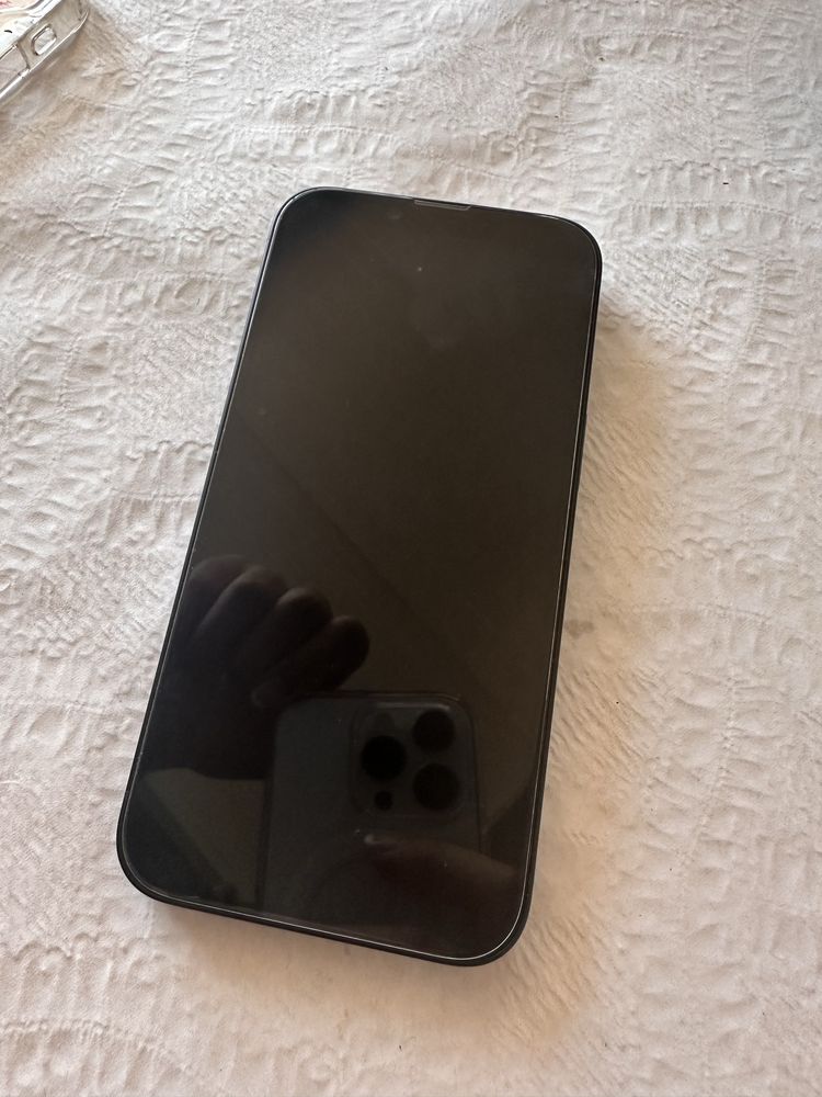 Iphone 14 bateria a 98%