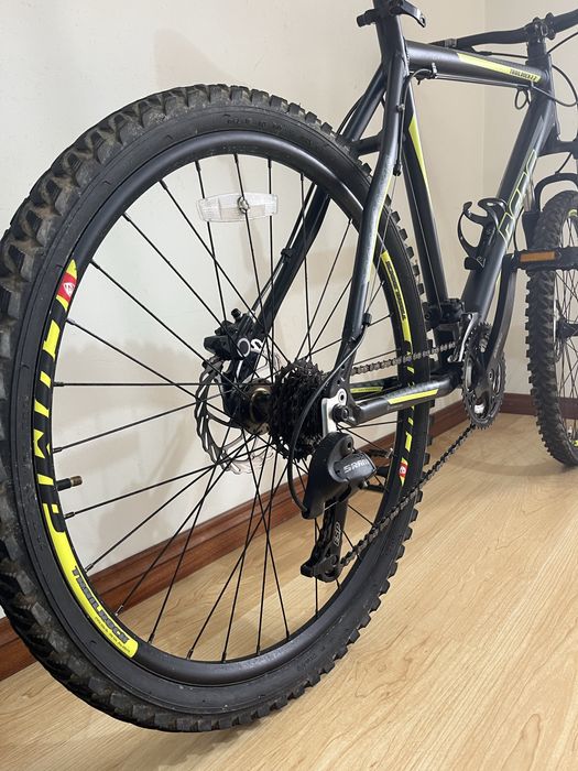 Bicicleta Berg Aro 26